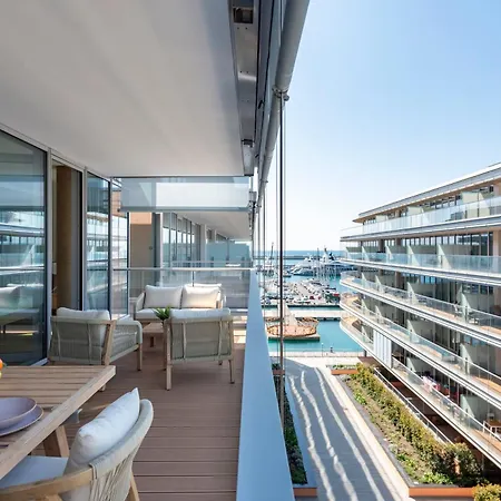 Apartment Sea View Waterfront - Happy