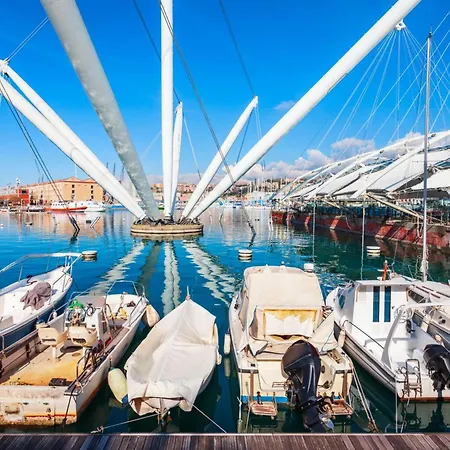 Sea View Waterfront - Happy Apartment
