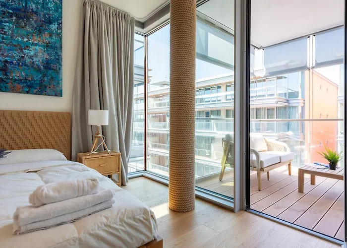 Sea View Waterfront - Happy Genoa